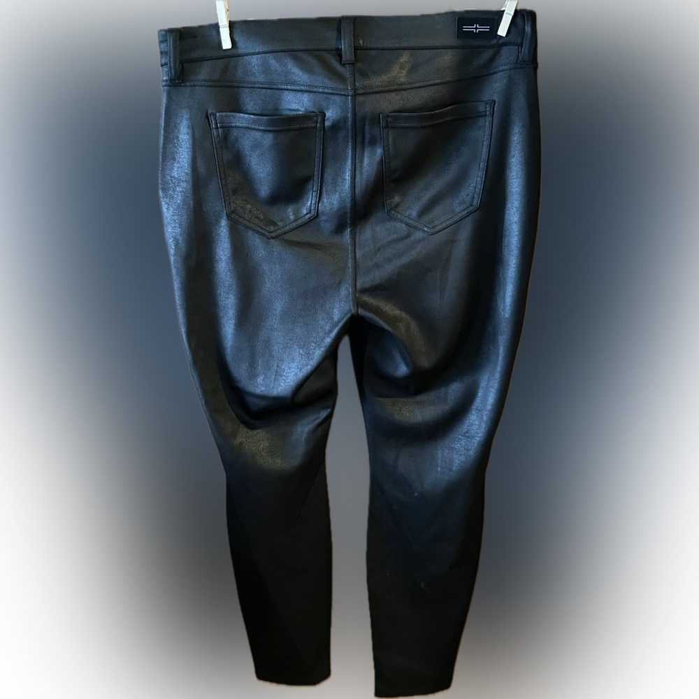LIVERPOOL Shiny Black Super Skinny Jeans Size 18W EUC